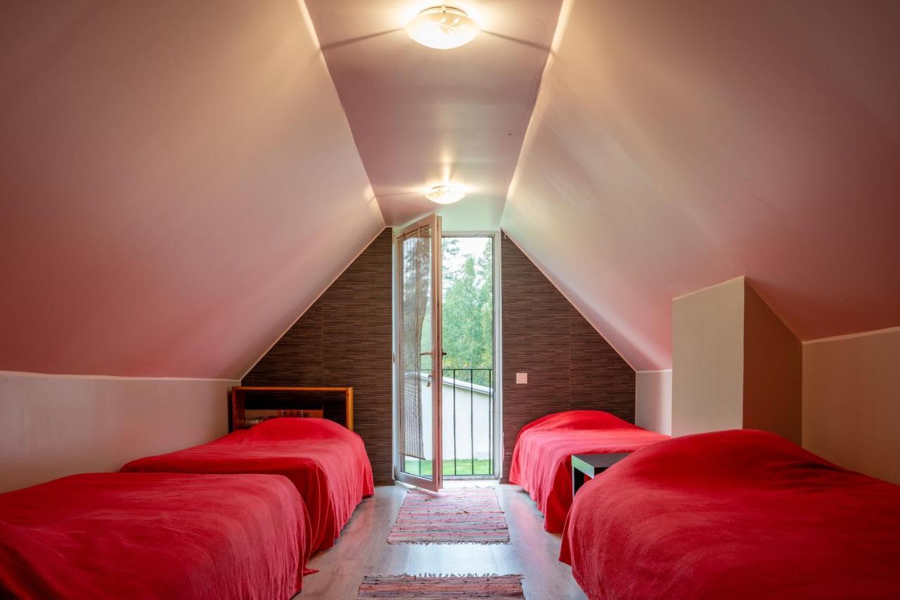 Metsaaeaere Accommodation Uulu 外观 照片
