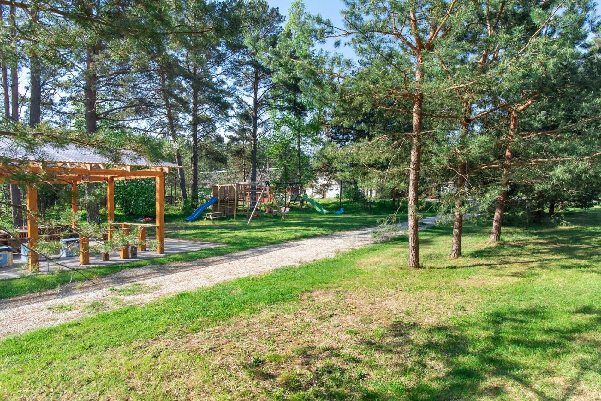 Metsaaeaere Accommodation Uulu 外观 照片