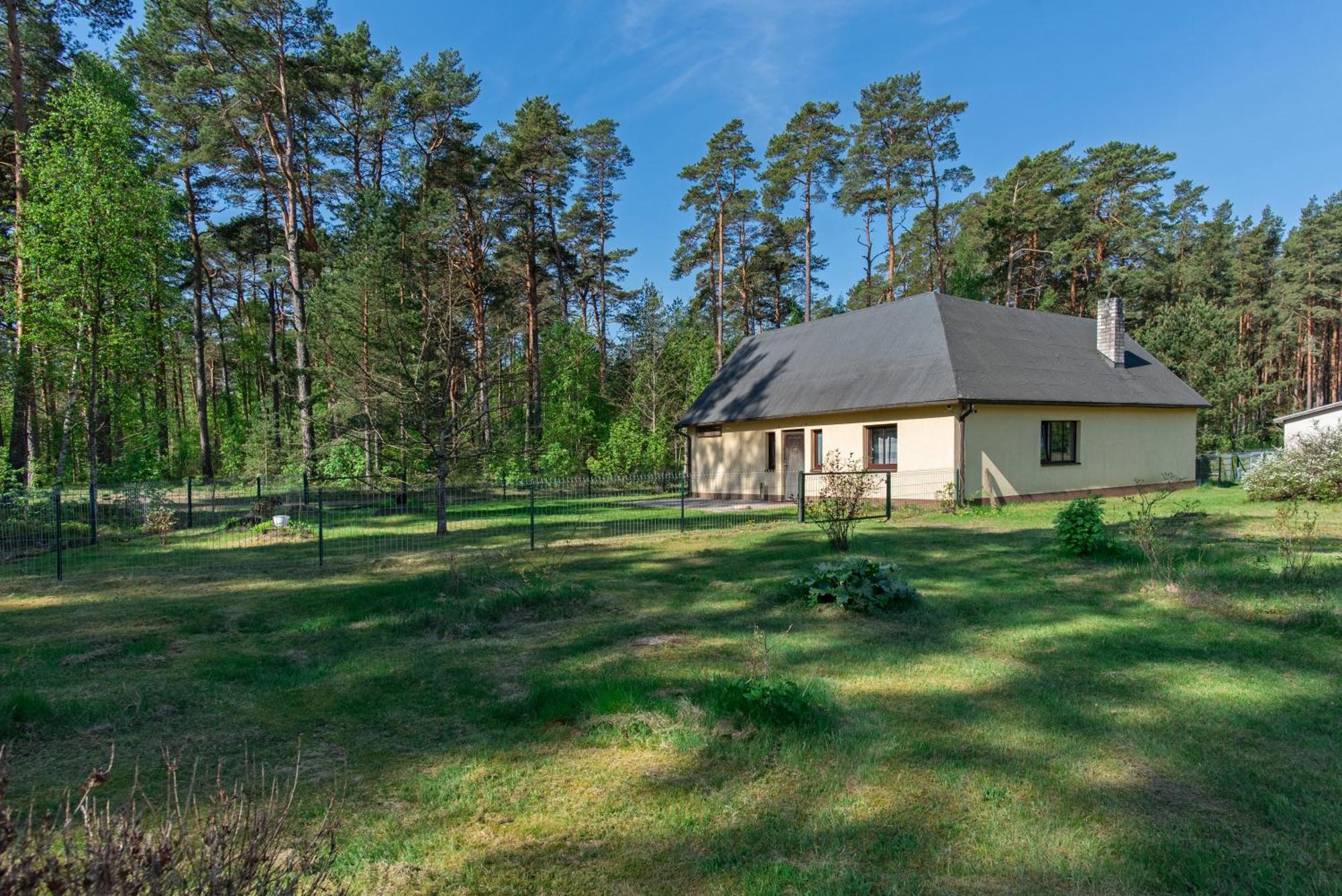Metsaaeaere Accommodation Uulu 外观 照片