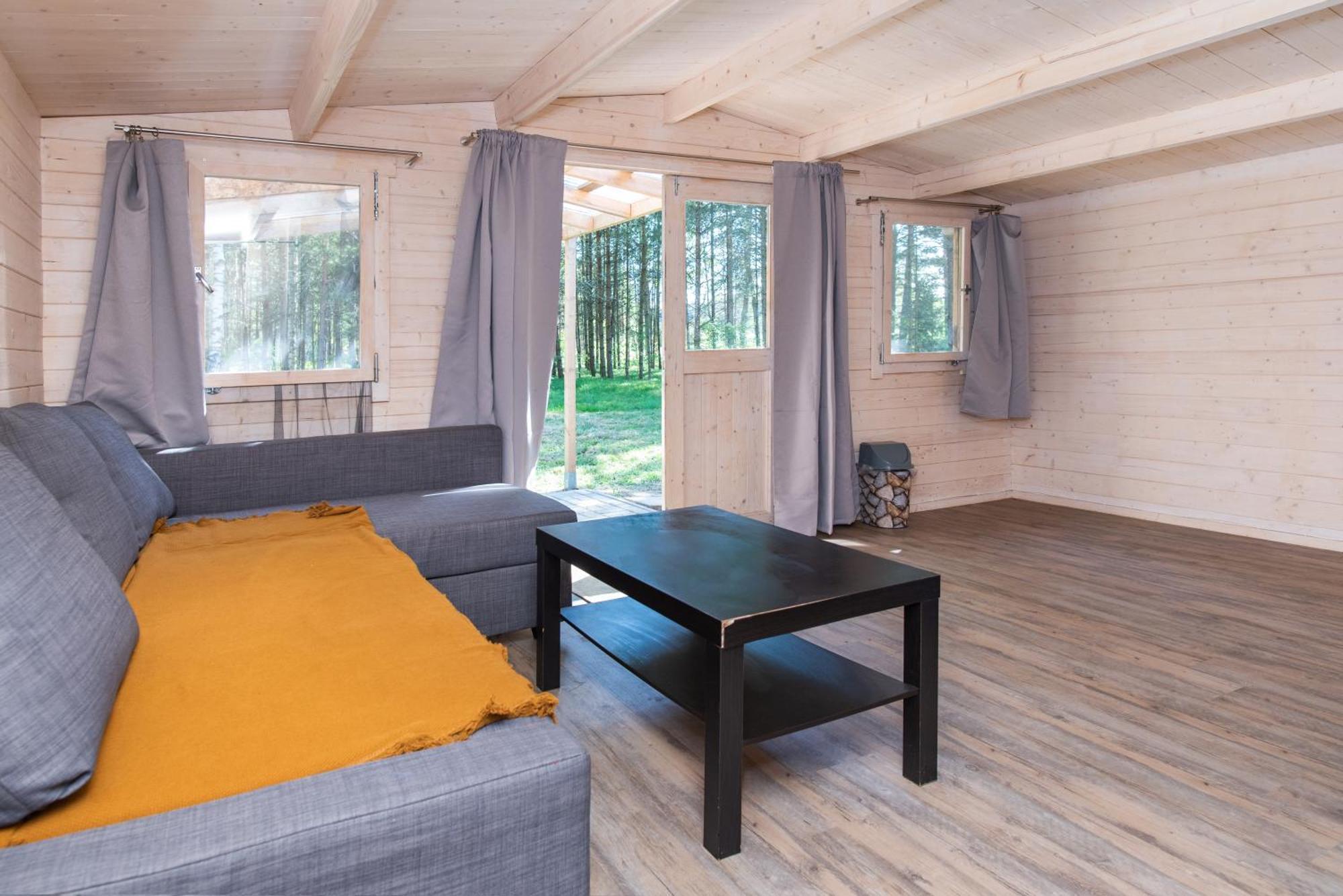 Metsaaeaere Accommodation Uulu 外观 照片